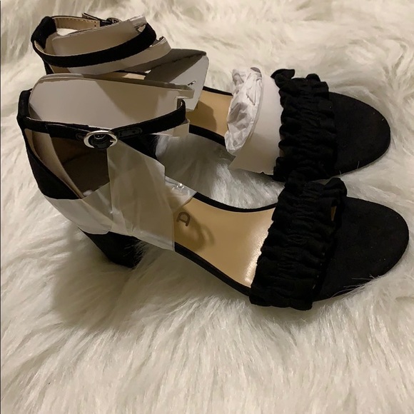 unisa ankle strap sandals